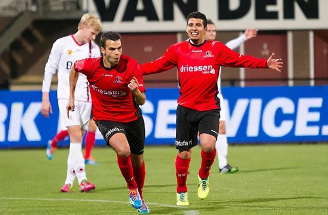 球员创造更 球员创造更