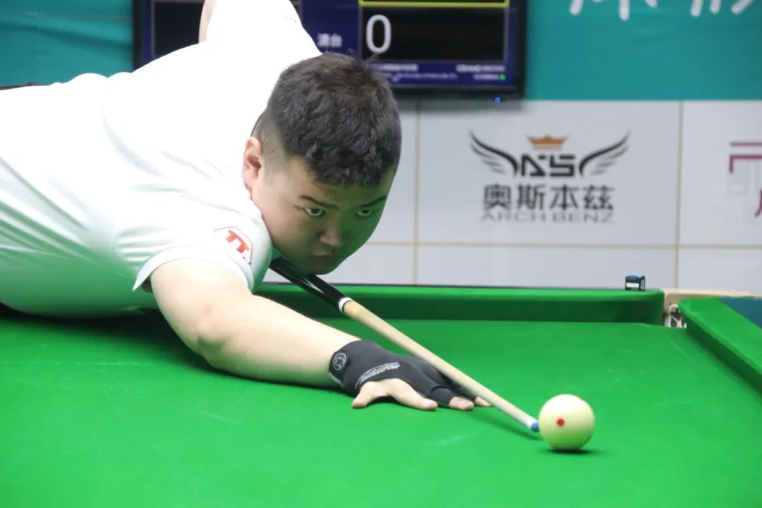 越的控球技 越的控球技