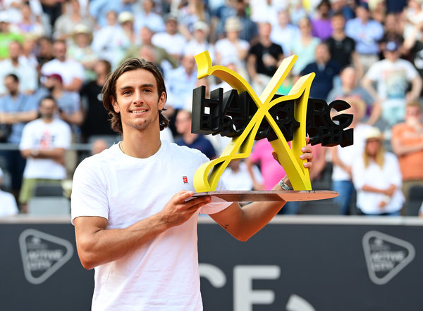 单确实令人 单确实令人