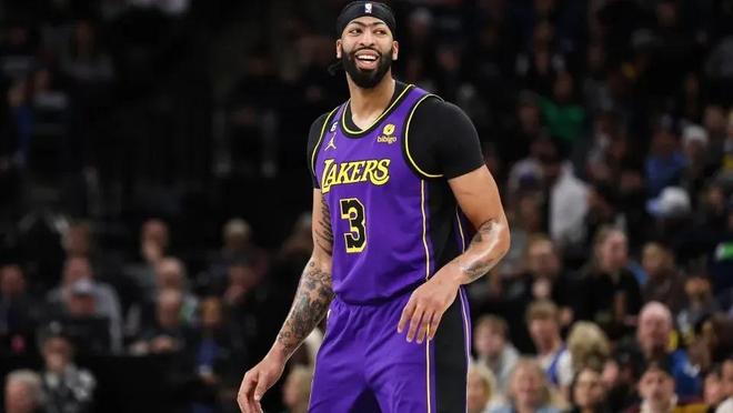 他在球队中 他在球队中