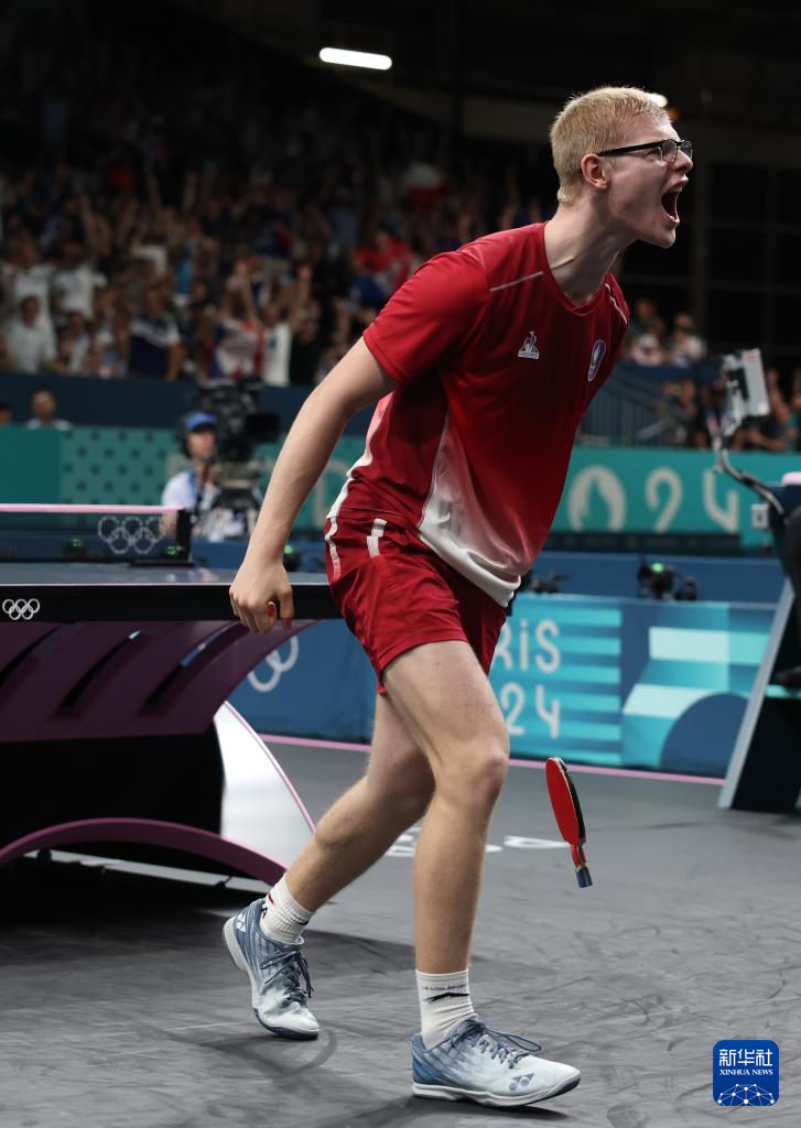 从小接受系 从小接受系