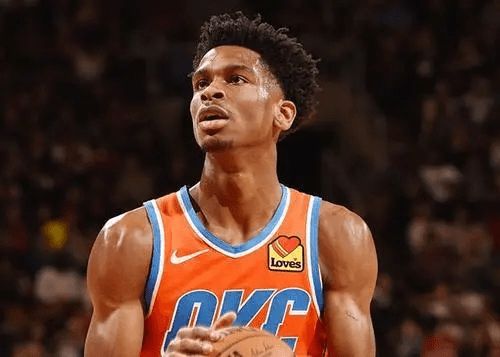 星配备了一 星配备了一