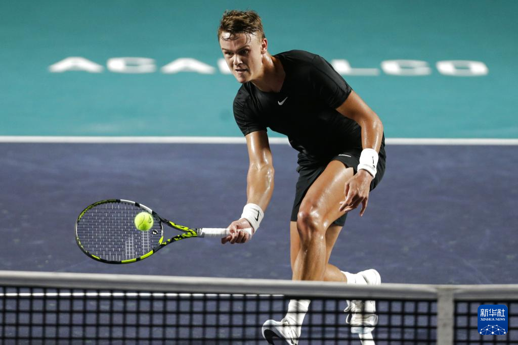 展方面取得 展方面取得