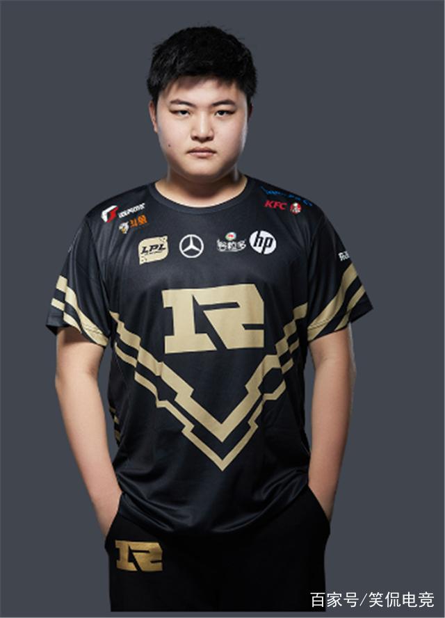右路弱侧转
